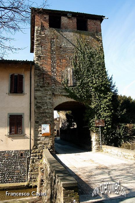 005 Porta Gnano.jpg